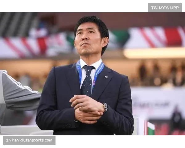 日本队双前锋变阵演练攻坚 森保一强调战术体系多样性应对密集防守